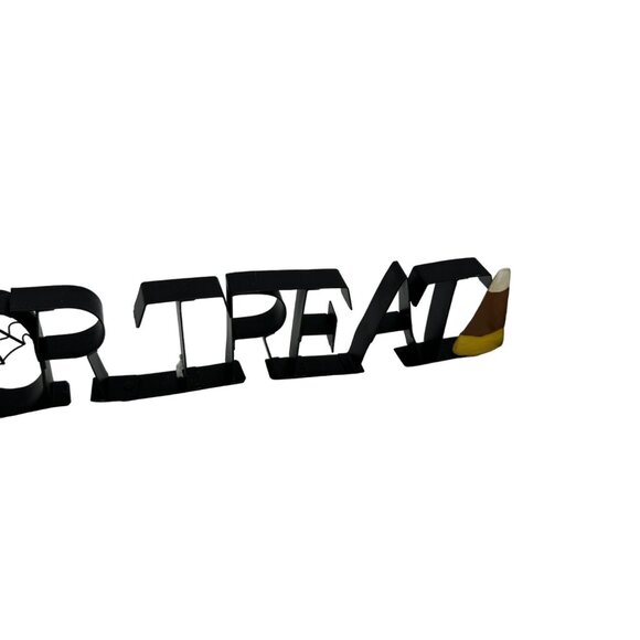 Trick Or Treat Halloween Mantle Decor Black Metal Decorative Sign - Picture 4 of 5